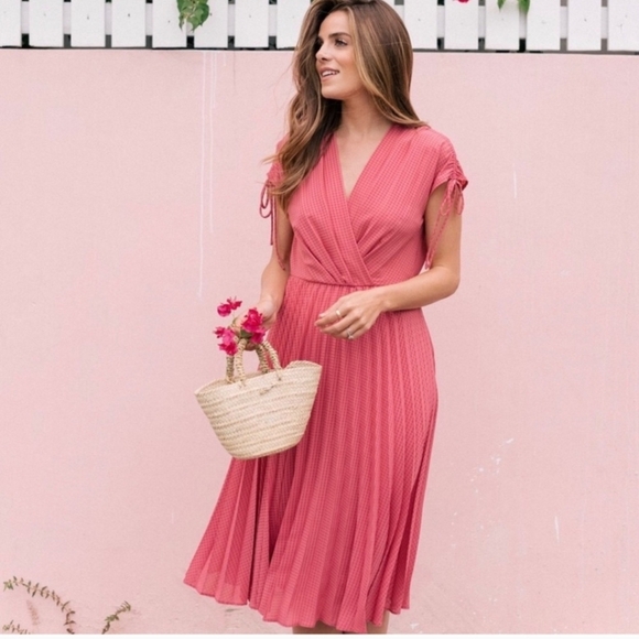 Gal Meets Glam Pink Pleated Wrap Midi Dress - Picture 1 of 11